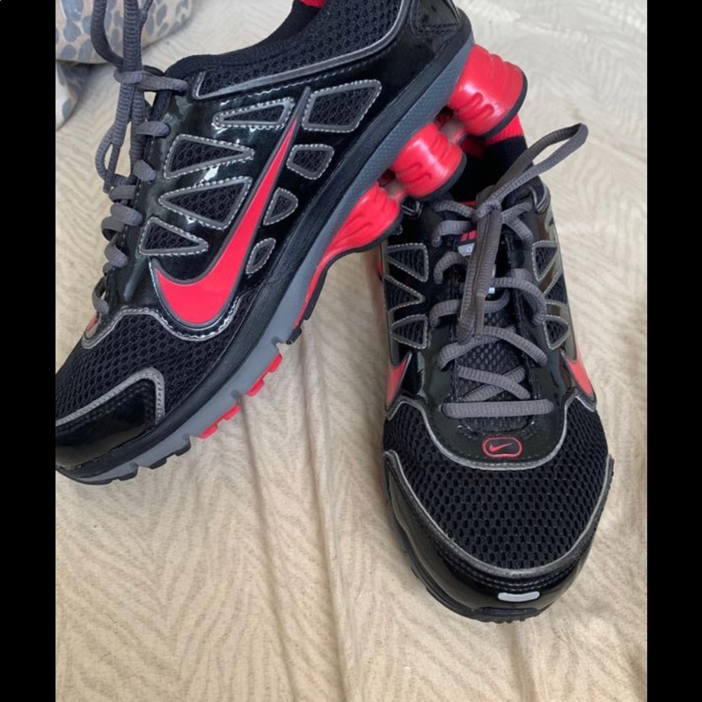 Nike shox
